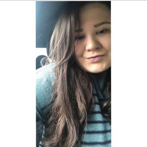 Meet your Posher, Anna grace